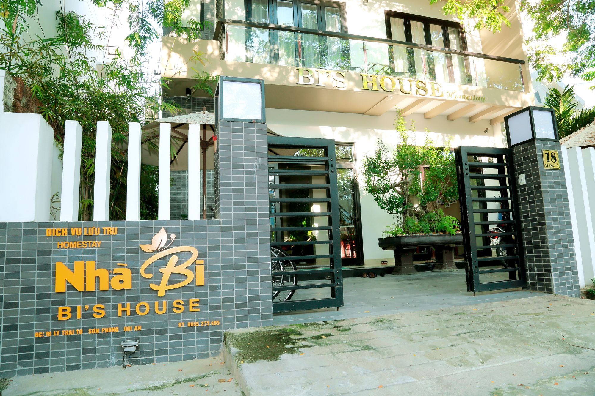 Bi'S House Homestay Хойан Экстерьер фото